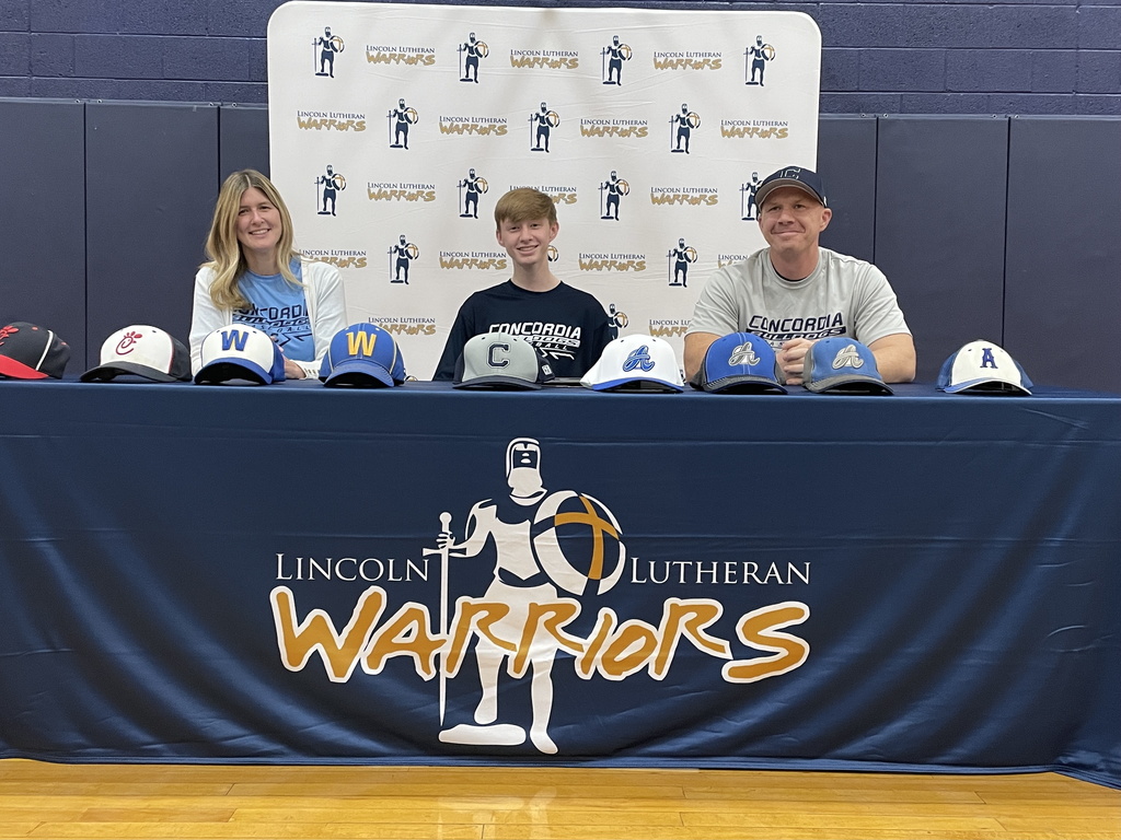 Easton Cooper signs to play baseball at CUNE
